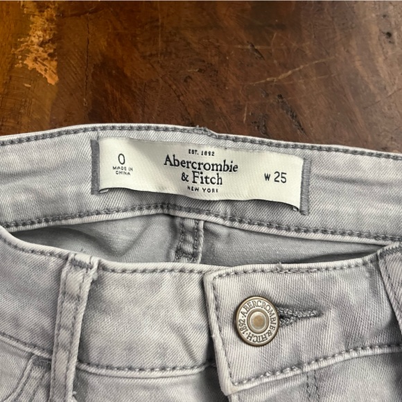 Abercrombie & Fitch Jeans - Picture 4 of 4